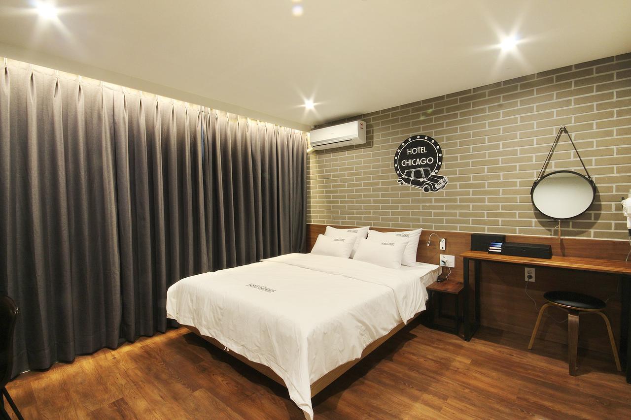 Hotel Chicago Jinju Esterno foto