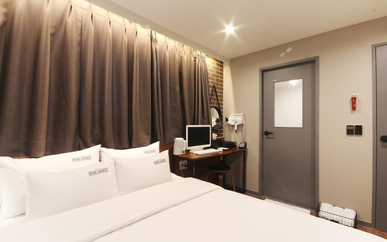 Hotel Chicago Jinju Esterno foto