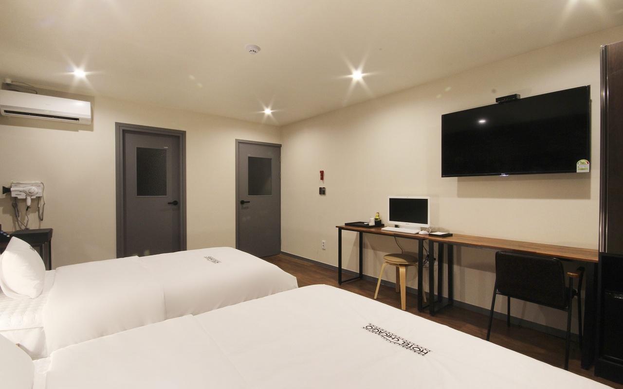 Hotel Chicago Jinju Esterno foto