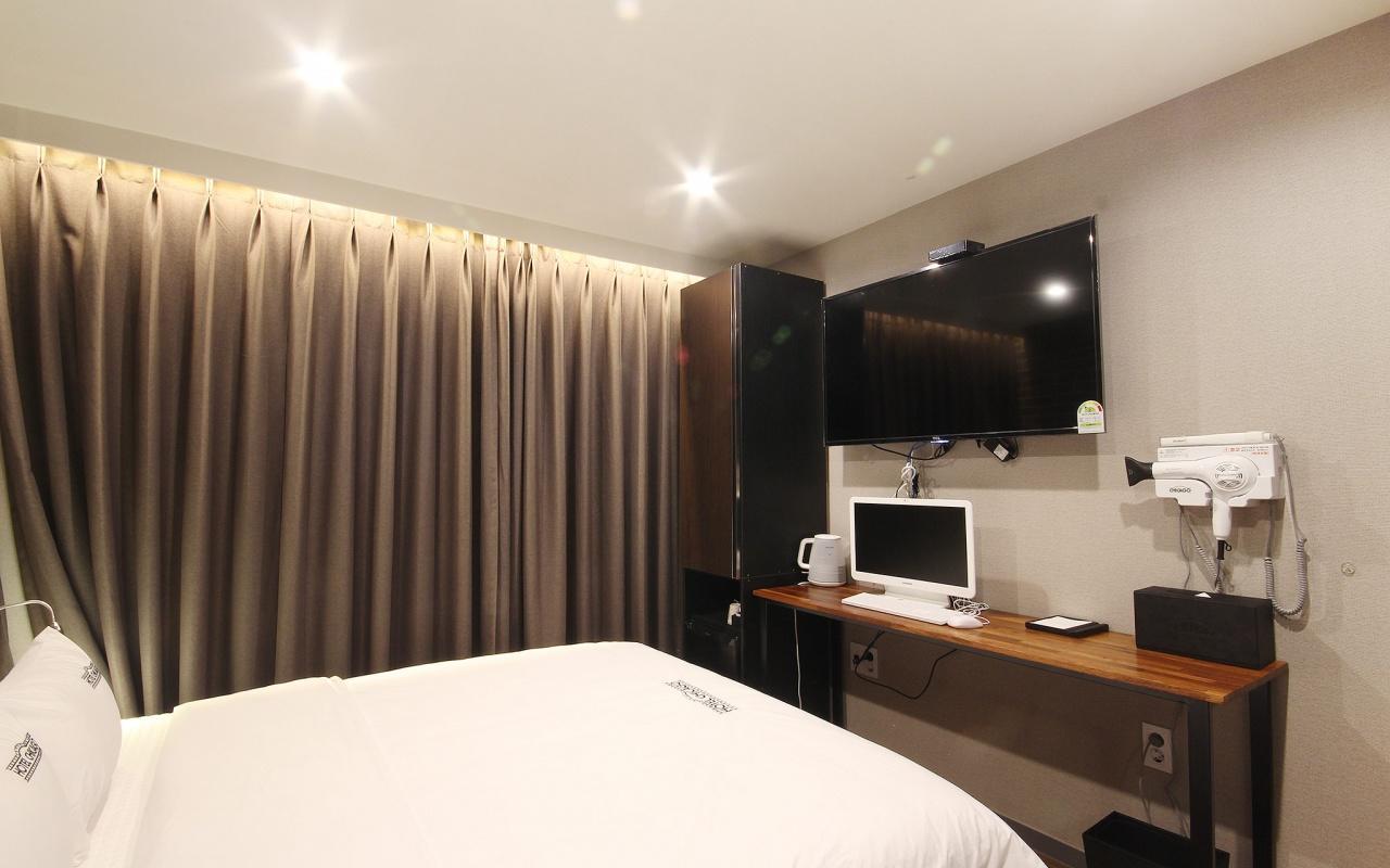 Hotel Chicago Jinju Esterno foto